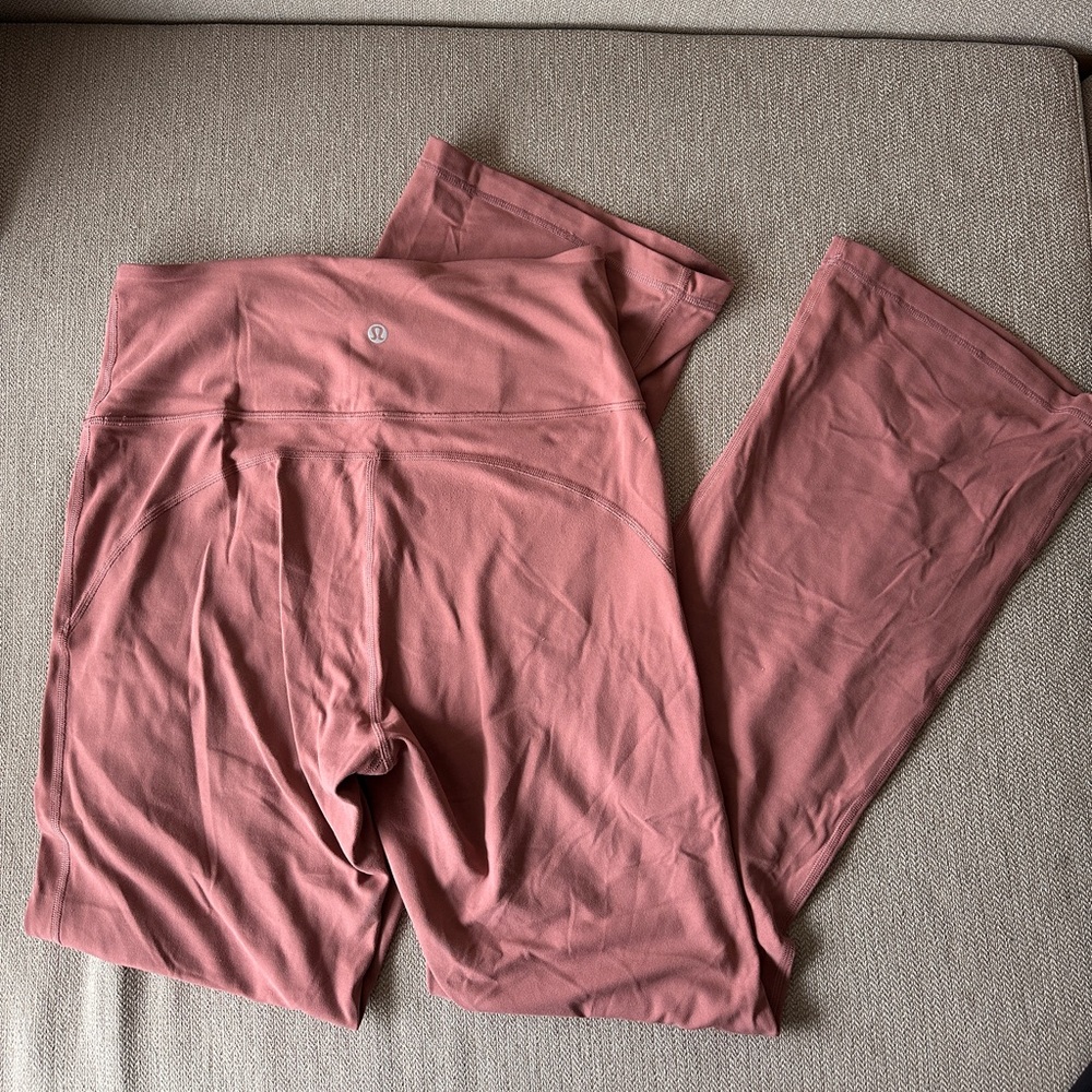 lululemon groove pants